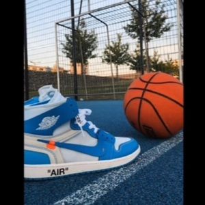 Meet your Posher, Carter